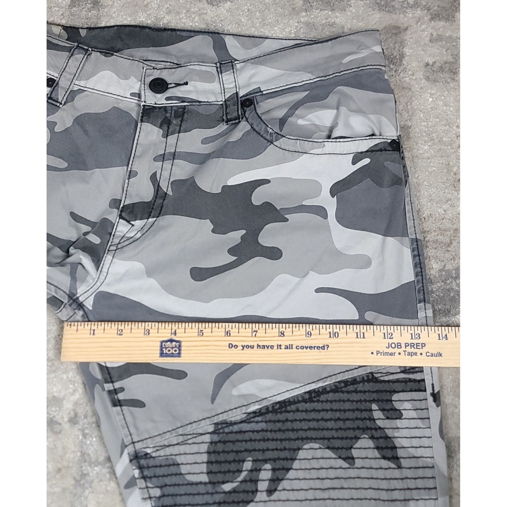 True Religion Mens Gray Camo Double Knee Straight Fit Stitching Pants Sz 40x33.5 - Picture 4 of 11